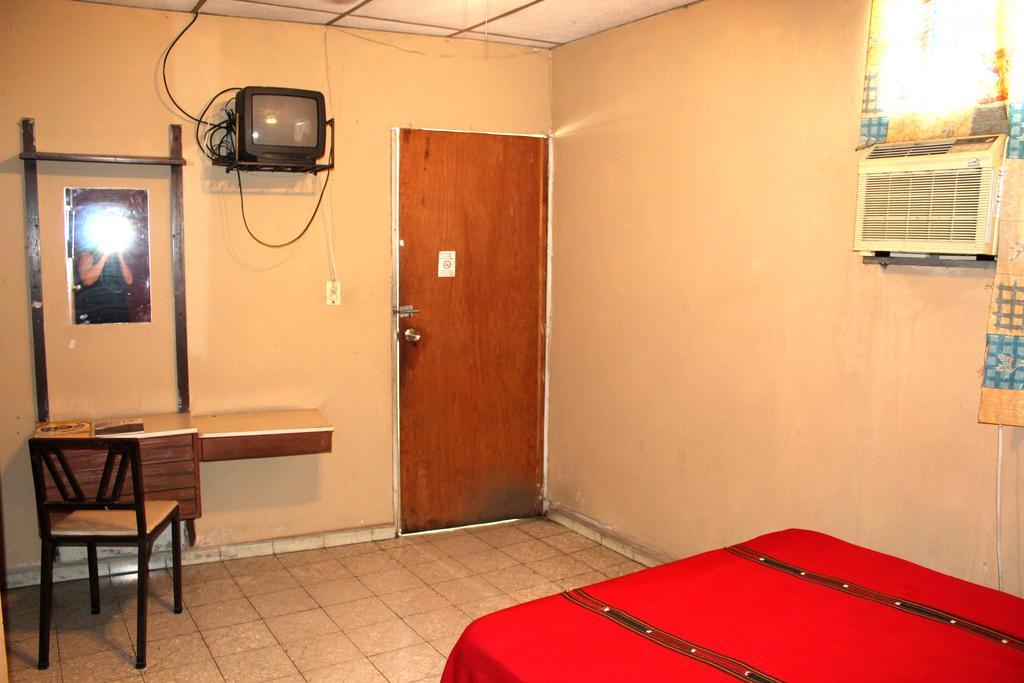 Ximenas Guest House San Salvador Exteriér fotografie