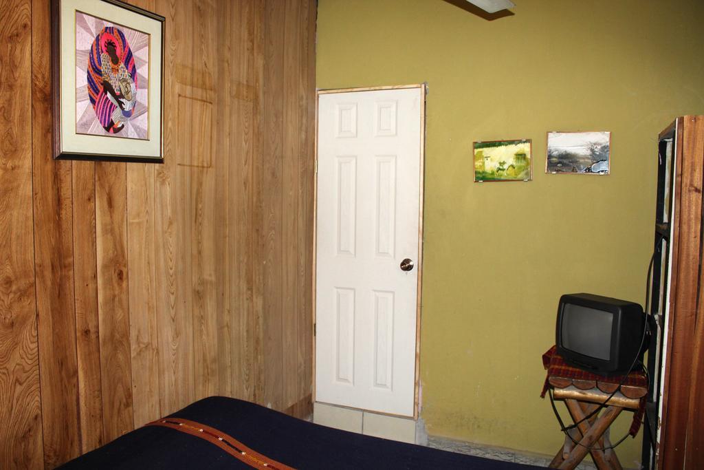 Ximenas Guest House San Salvador Exteriér fotografie